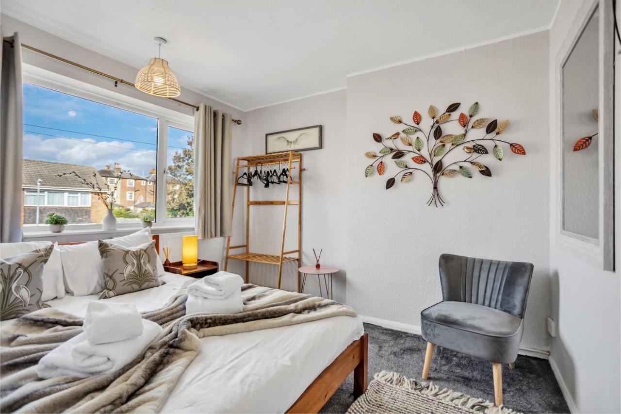 Perfect For Contractors - Canterbury - Free Parking - Ultra Wifi Εξωτερικό φωτογραφία