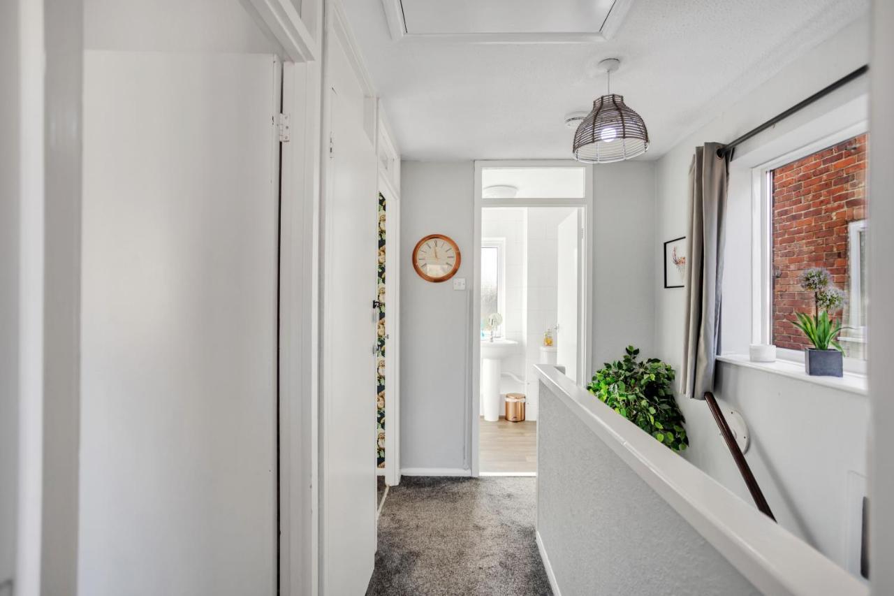 Perfect For Contractors - Canterbury - Free Parking - Ultra Wifi Εξωτερικό φωτογραφία